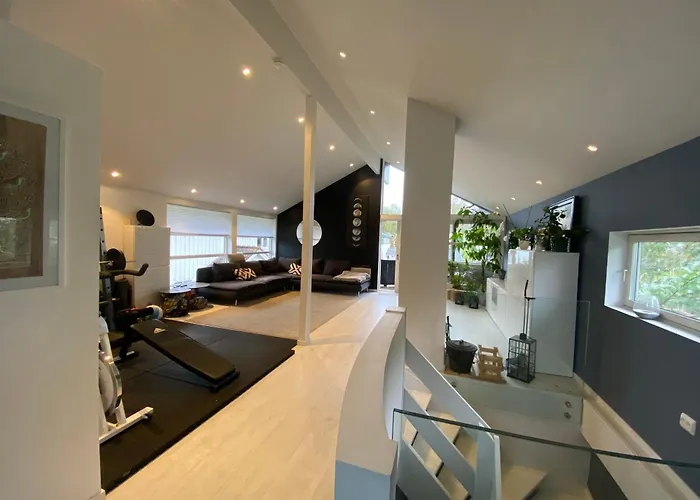 Hus Vm 2025